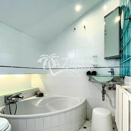 Fabulous House In Americas *