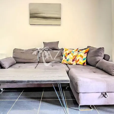 Fabulous House In Americas